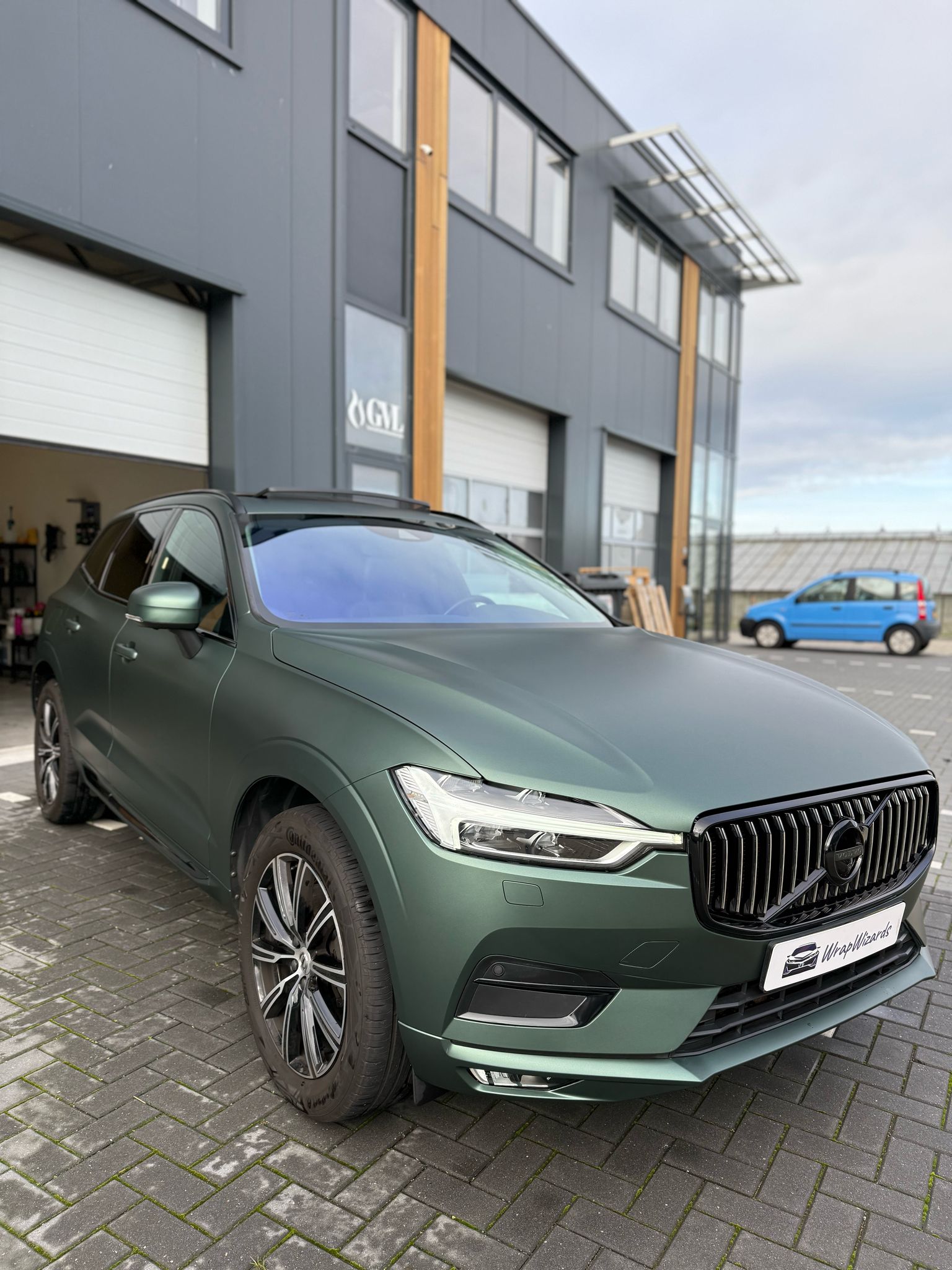 WhatsApp Image 2025-04-17 at 13.00.54